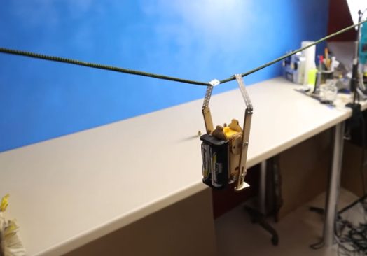 Monkey Rope Climbing Robot