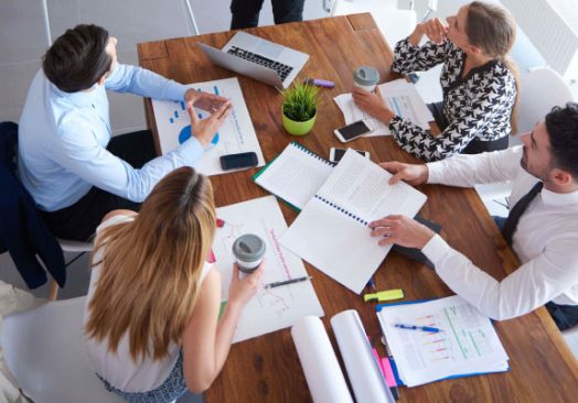Pitch Masters: El Reto de Vender en Minutos