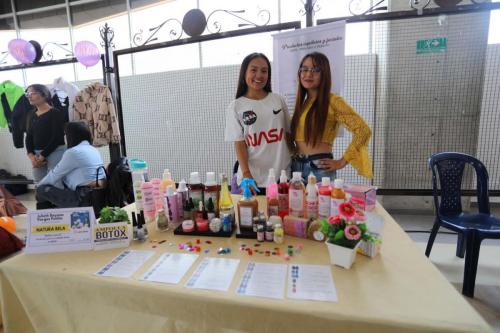 Día del Emprendimiento Tomasino_ Tercera Vitrina Comercial6