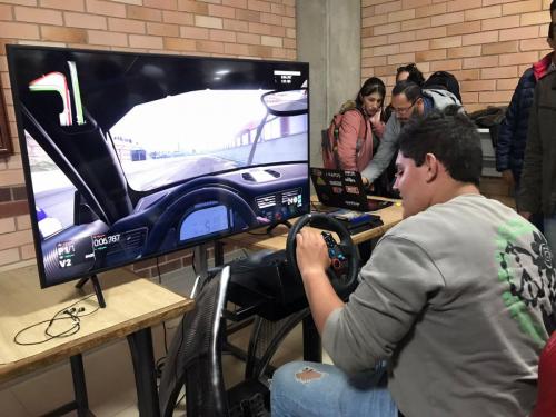 E-Sport Torneo de Simulador de Conducción2